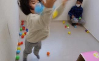 全力のボール遊びです( ´∀｀ )笑