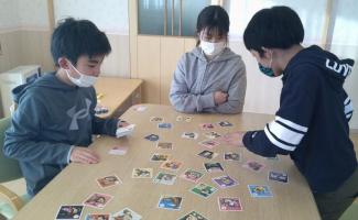かるた取り、楽しいな♪