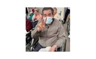 元気にピース！