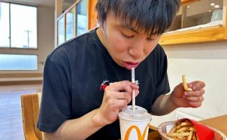 ここでシェイクを一口・・・🤩🤩